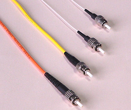Cable de fibra óptica 010