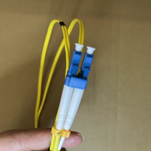 LC/UPC-LC/UPC Duplex OS2 Single Mode PVC (OFNR) 2.0mm Fiber patchcord